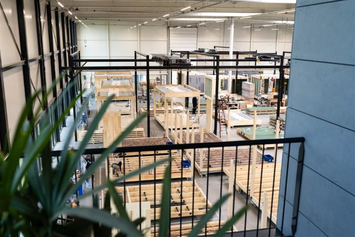 Top view Prefab assemblage fabriek Gewoonhout