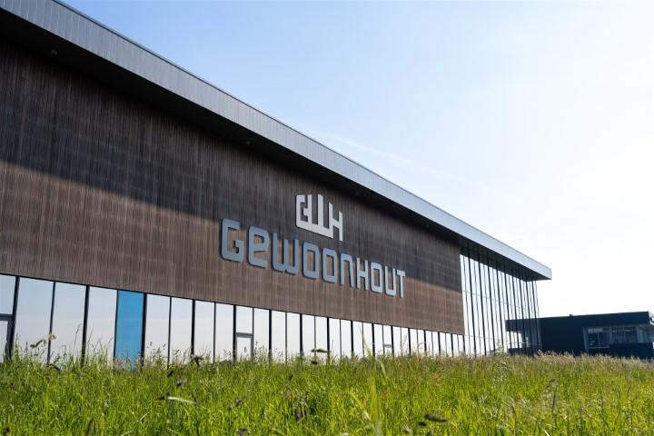 Gevel aanzicht foto prefab assemblage fabriek Gewoonhout